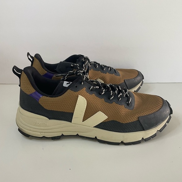NWOT Veja Dekkan Alveomesh Sneaker Size 7 Women’s - Picture 2 of 12